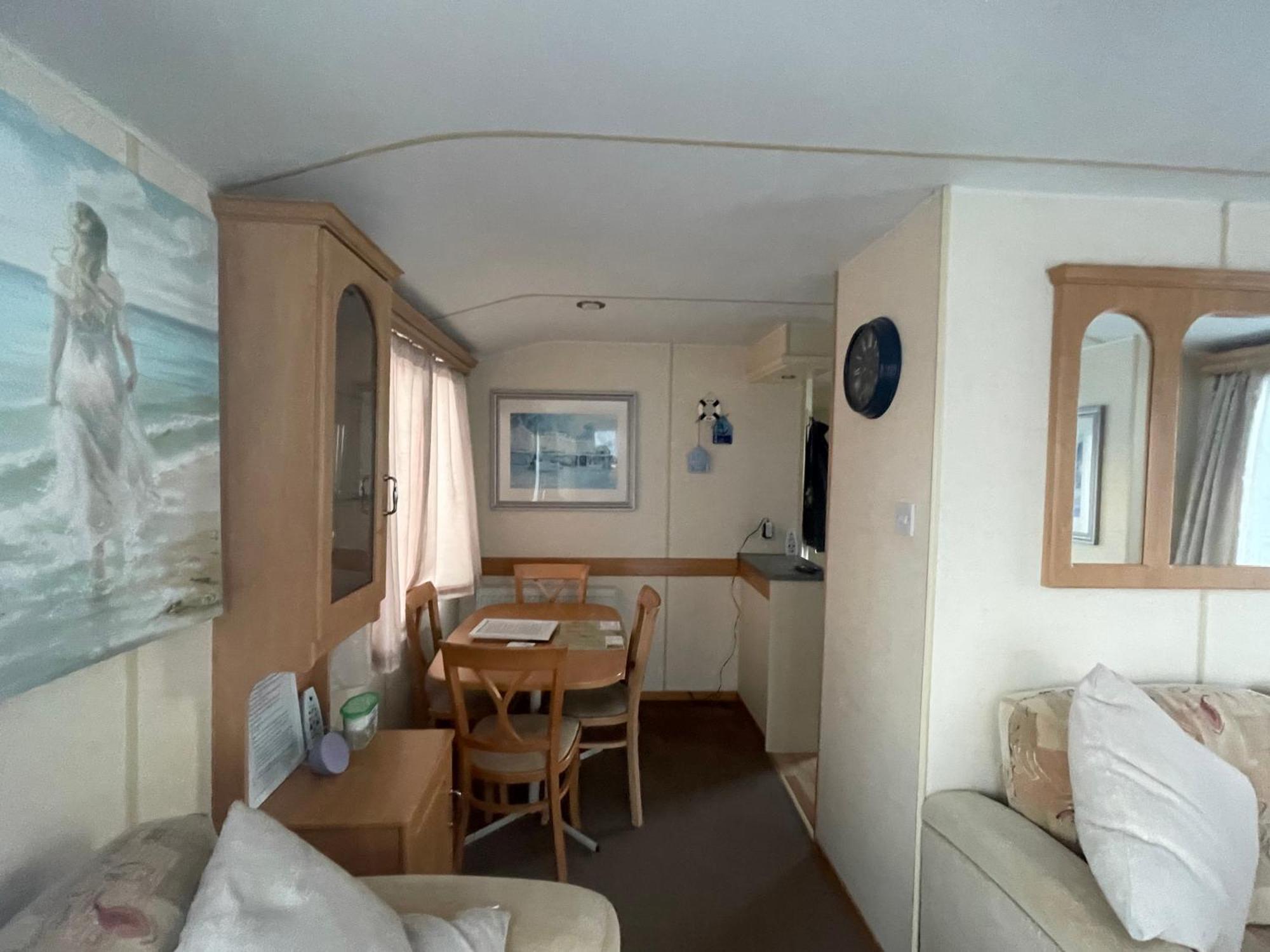 N28 Chill Place Minimum Of 2 Nights At At All Times Please Be Aware Passes Must Be Purchased From Reception Seperately Costs Dependant On Stay Tunstall  Exteriér fotografie